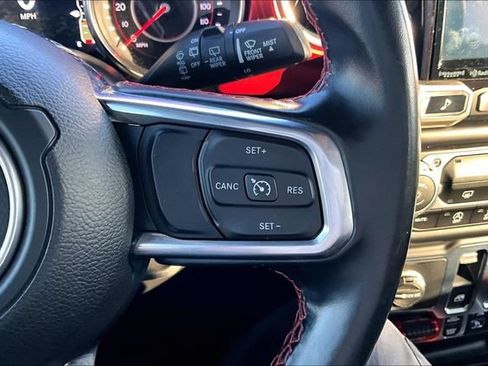 Used 2021 Jeep Wrangler Rubicon AWD/4WD image 12