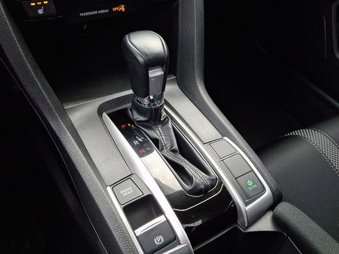 Used 2021 Honda Civic EX image 17