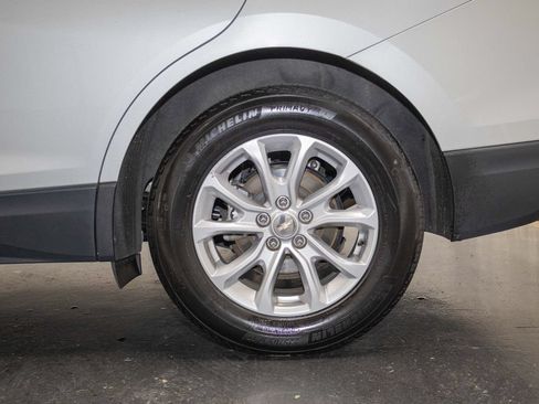 Used 2019 Chevrolet Equinox LT FWD image 8