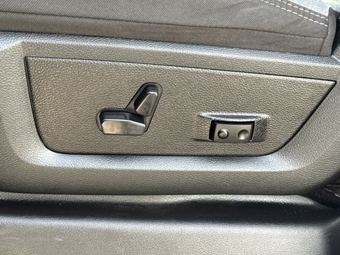 Used 2024 RAM 2500 Big Horn image 28