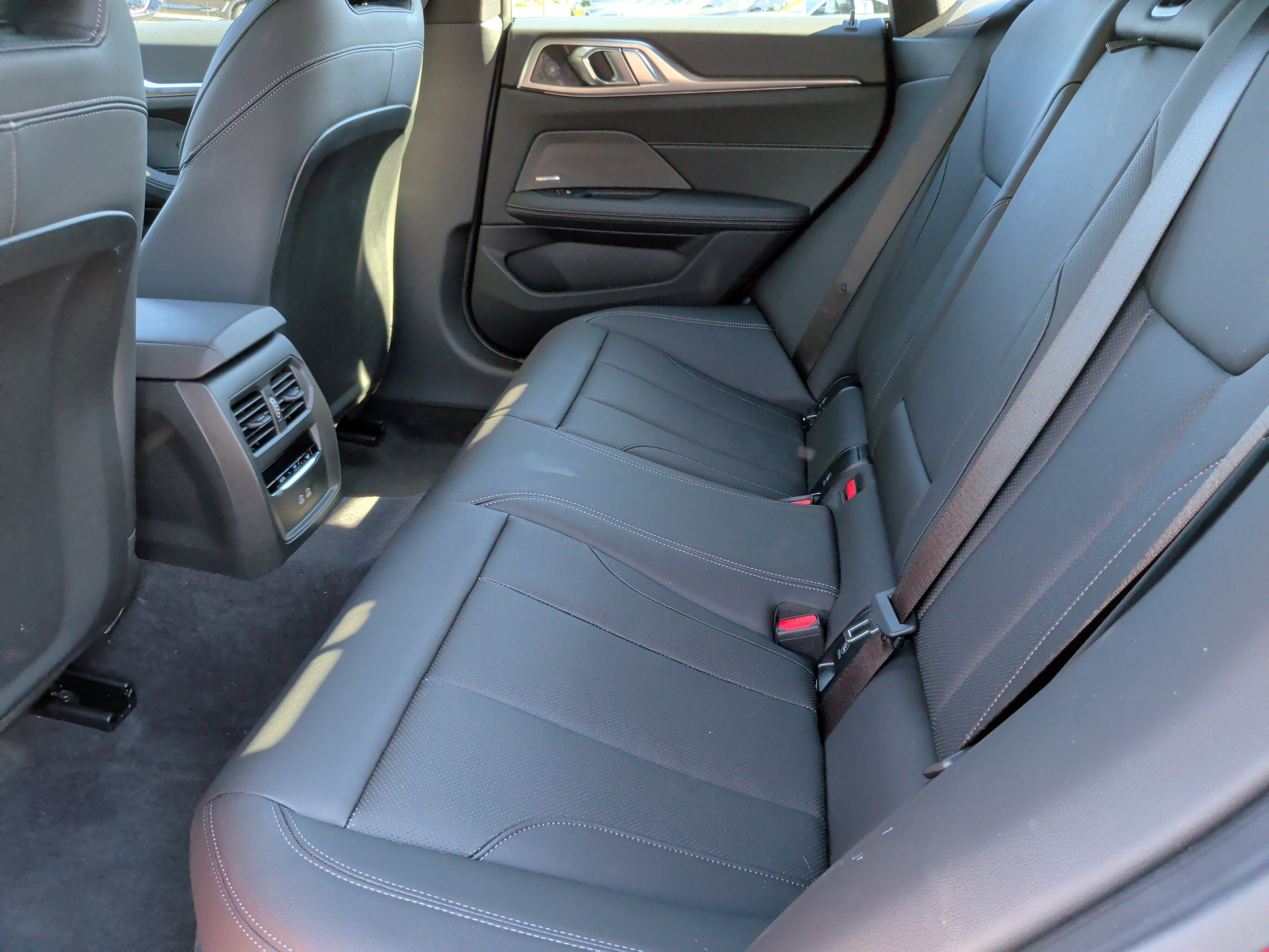 Certified 2026 BMW M440i w/ Premium Package RWD image 38