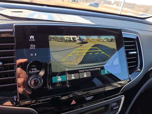 Used 2019 Honda Pilot Elite image 20