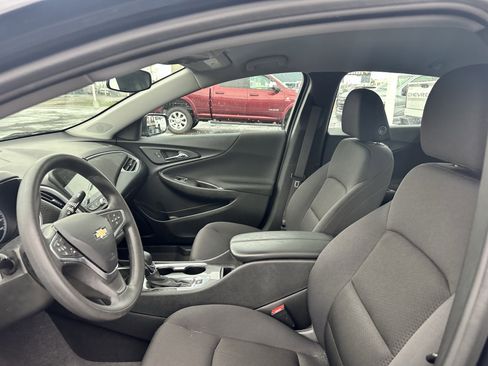 Used 2023 Chevrolet Malibu LT image 12