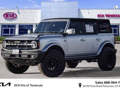 Used 2022 Ford Bronco Outer Banks image 1