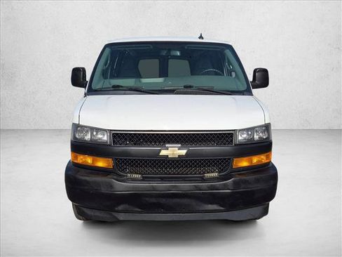 Used 2020 Chevrolet Express 2500 Extended w/ Driver Convenience Package RWD image 2