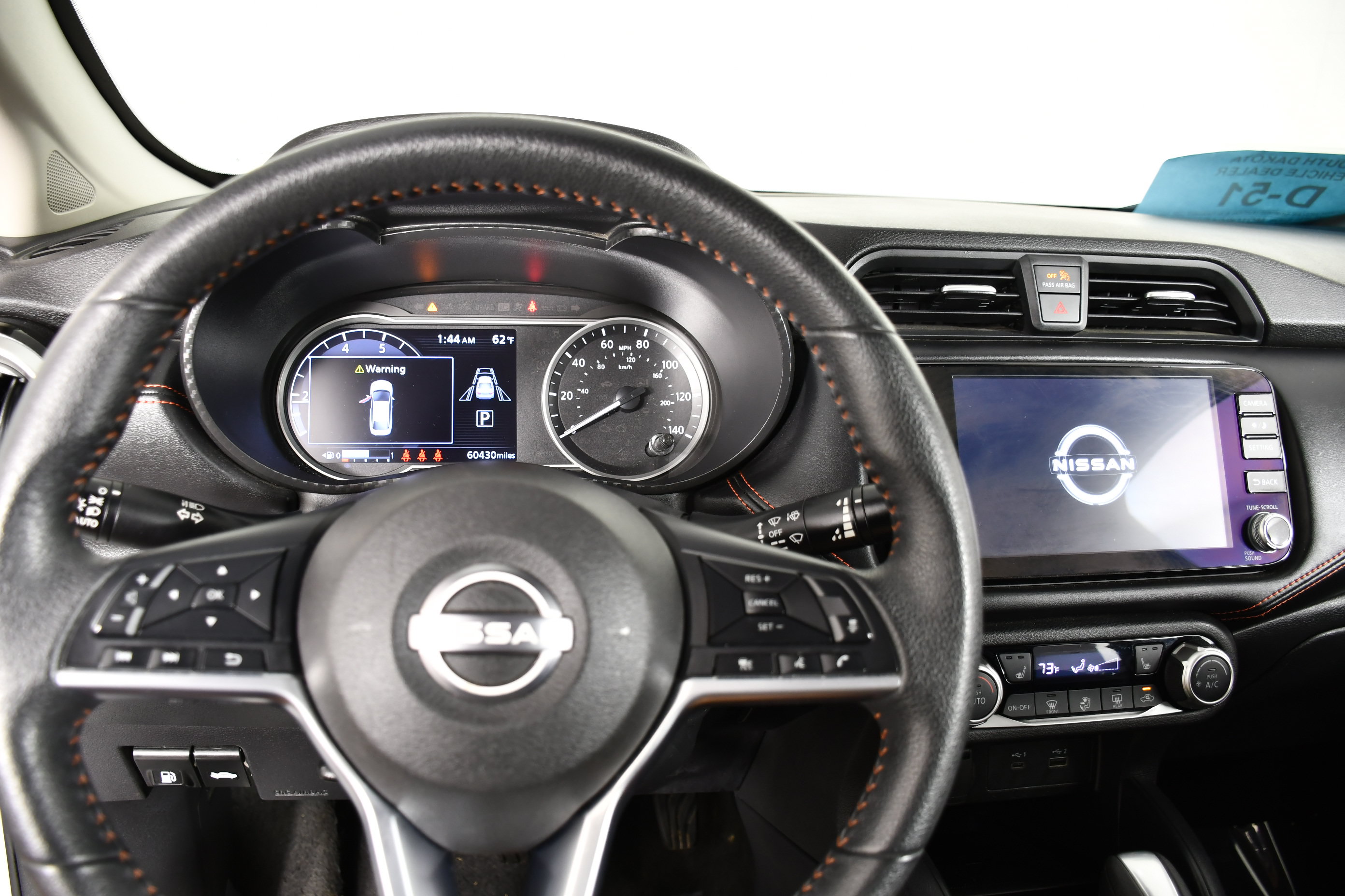 Used 2024 Nissan Versa SR FWD image 16
