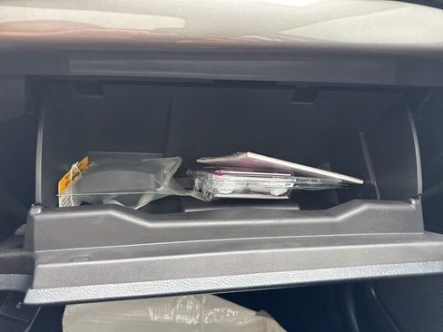 Used 2024 Ford Edge SEL w/ Convenience Package image 40