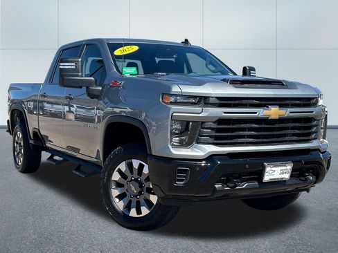 Used 2025 Chevrolet Silverado 2500 Custom w/ Custom Value Package AWD/4WD image 36