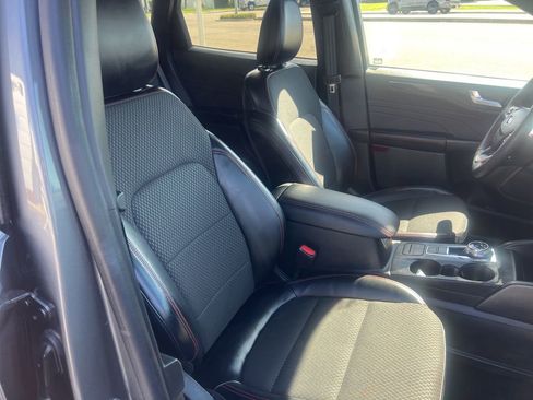 Used 2024 Ford Escape ST-Line image 37