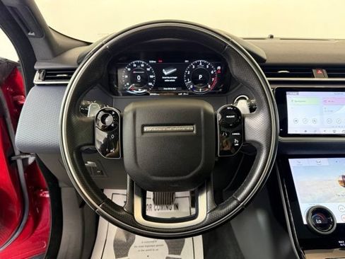 Used 2018 Land Rover Range Rover Velar R-Dynamic SE AWD/4WD image 39