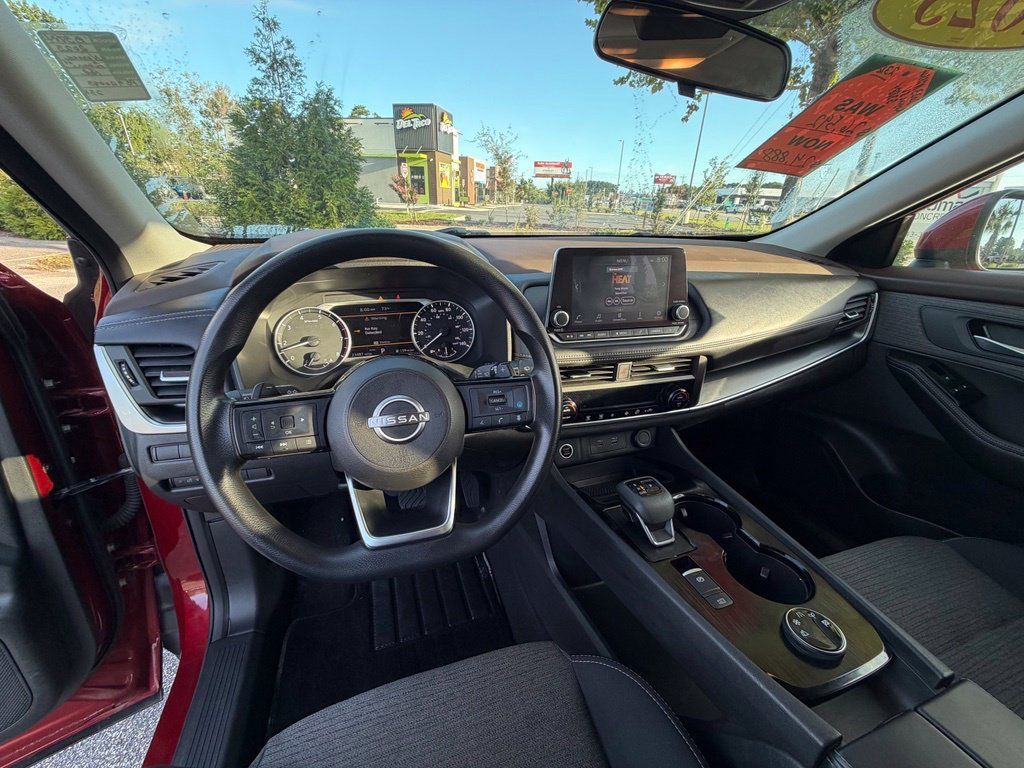 Certified 2023 Nissan Rogue SV AWD/4WD image 19