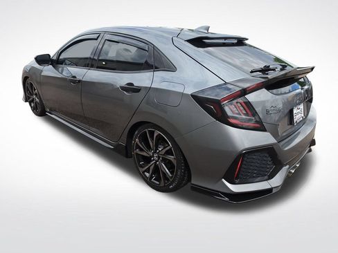 Used 2018 Honda Civic Sport image 3