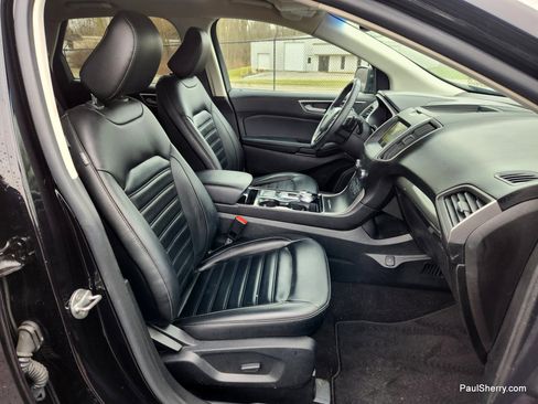 Used 2020 Ford Edge SEL w/ Convenience Package image 27