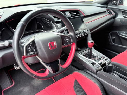 Used 2019 Honda Civic Type R image 10