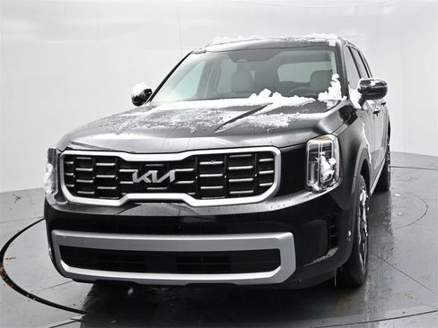 New 2025 Kia Telluride S image 3