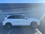Used 2017 Porsche Cayenne image 2