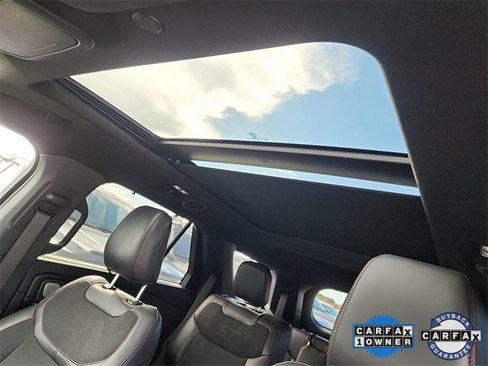 Certified 2025 Ford Explorer ST image 22