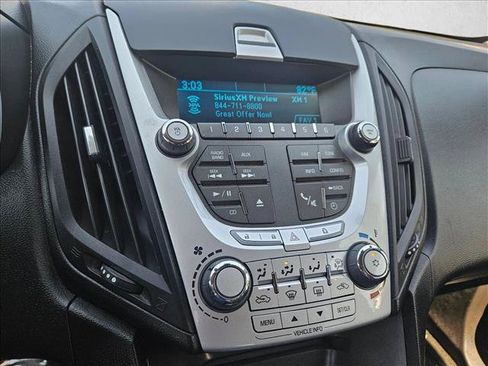 Used 2010 Chevrolet Equinox LT w/ Vehicle Interface Package FWD image 7