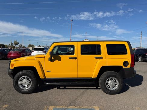 Used 2007 HUMMER H3 image 6