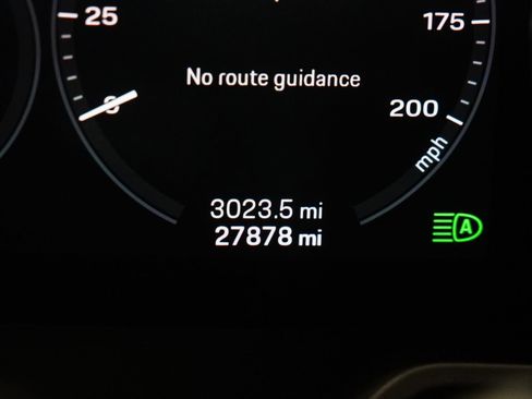 Used 2021 Porsche 911 Carrera 4S image 21