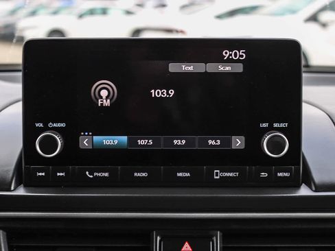Certified 2025 Honda Pilot Sport image 14