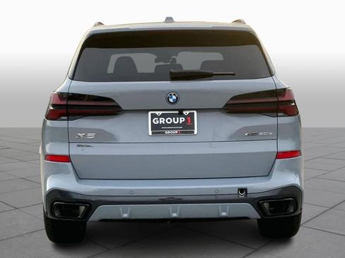 New 2026 BMW X5 xDrive50e w/ Executive Package AWD/4WD image 4