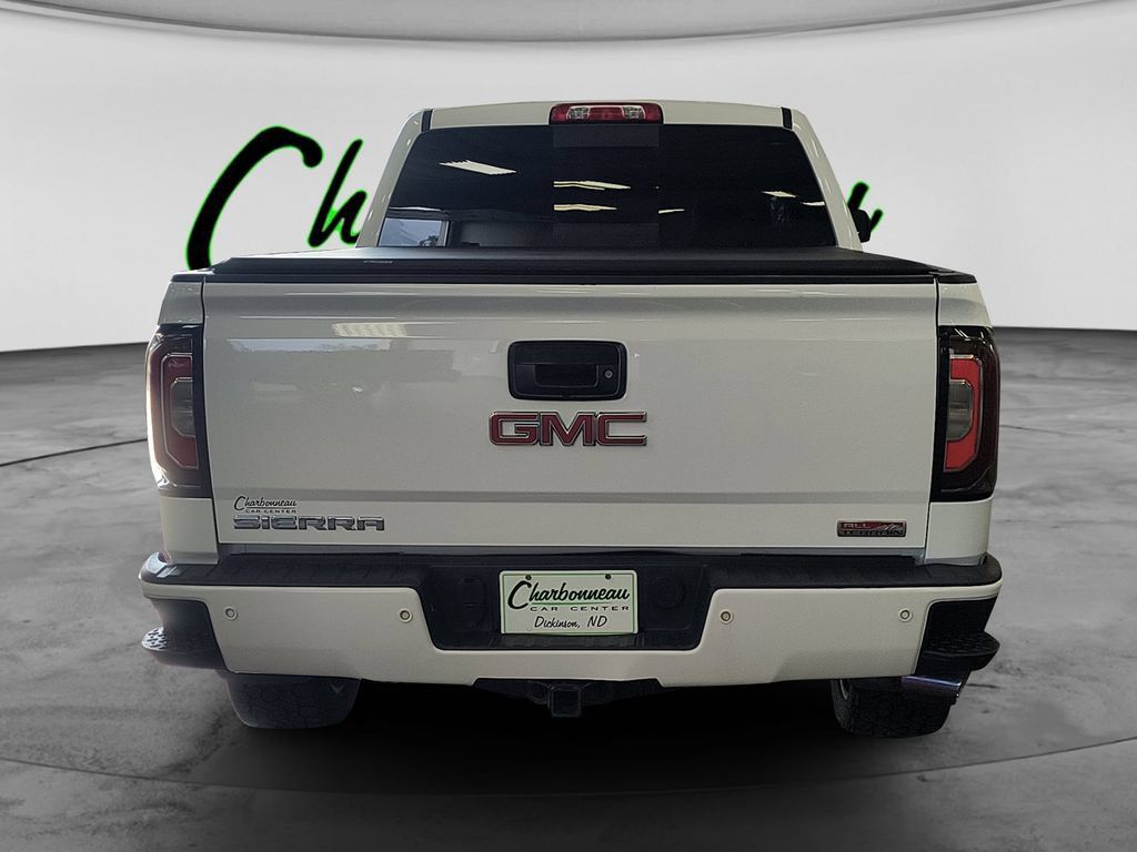 Used 2018 GMC Sierra 1500 SLT AWD/4WD image 4