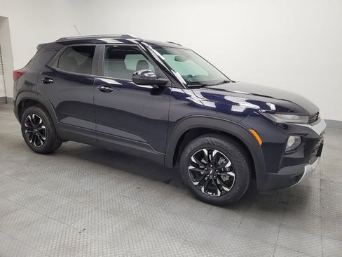 Used 2021 Chevrolet TrailBlazer LT w/ Convenience Package image 11