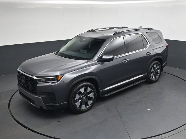 Used 2026 Honda Pilot Elite image 32