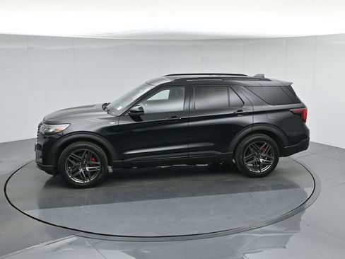 New 2026 Ford Explorer ST-Line w/ ST-Line Street Pack image 43