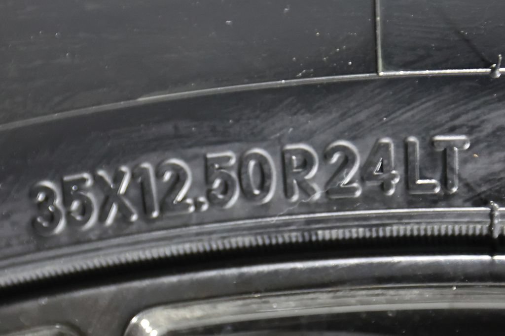Used 2026 Cadillac Escalade V AWD/4WD image 52