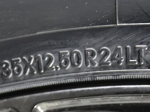 Used 2026 Cadillac Escalade V AWD/4WD image 52