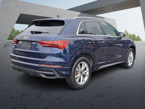 Used 2025 Audi Q3 2.0T Premium AWD/4WD image 6