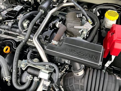 Used 2023 Nissan Sentra SV w/ SV Premium Package image 32