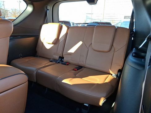 Certified 2024 INFINITI QX80 Sensory w/ Cargo Package image 10