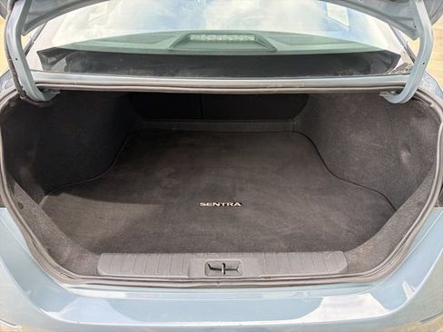 Used 2024 Nissan Sentra SV image 20