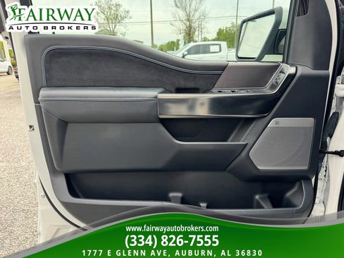 Used 2024 Ford F150 Platinum w/ FX4 Off-Road Package AWD/4WD image 34