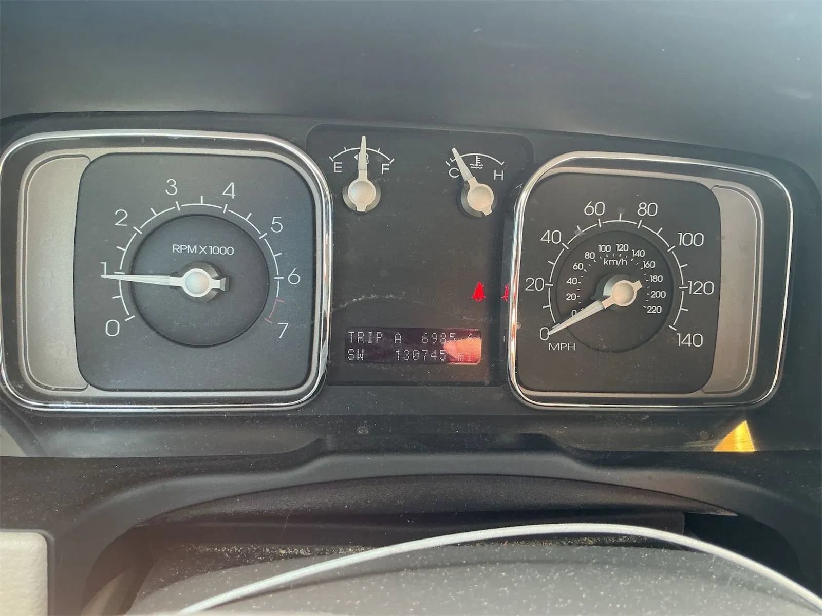 Used 2007 Lincoln MKX 2WD image 8