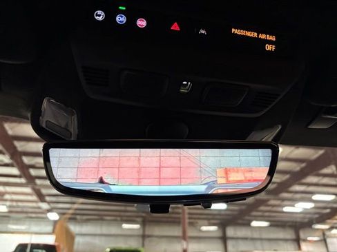 Used 2024 Chevrolet Corvette Stingray w/ Z51 Performance Package image 30