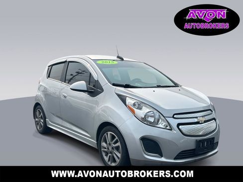 Used 2015 Chevrolet Spark LT image 1