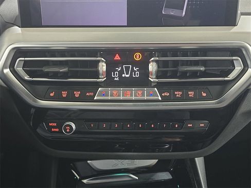 Certified 2022 BMW X3 xDrive30i w/ Premium Package 2 (ZPA) image 20