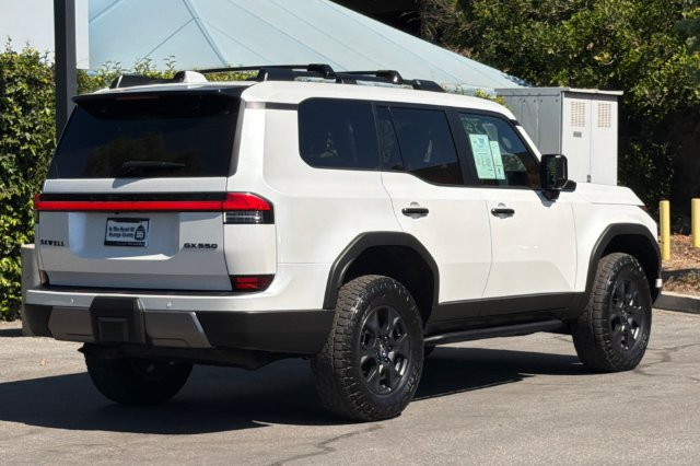 Used 2025 Lexus GX 550 AWD/4WD image 4