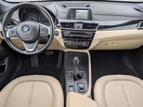 Used 2018 BMW X1 xDrive28i image 16