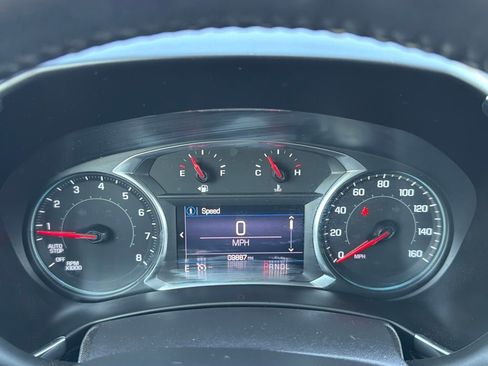 Used 2022 Chevrolet Equinox LT image 17