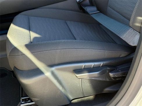 New 2026 Chevrolet Equinox LT image 16