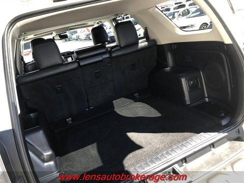 Used 2017 Toyota 4Runner Limited AWD/4WD image 19