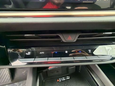 New 2026 Buick Envision Avenir image 16