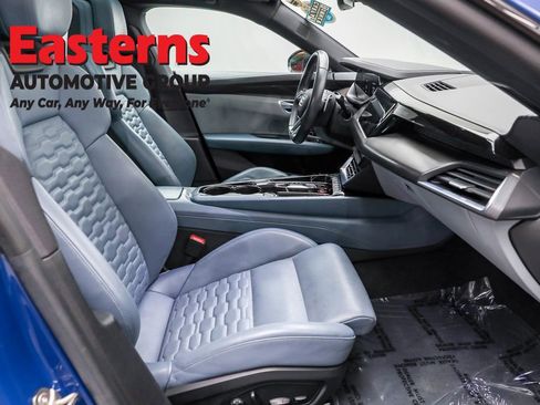 Used 2022 Audi e-tron GT Premium Plus w/ Performance Package image 27