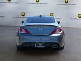 Used 2010 Hyundai Genesis 3.8 image 4