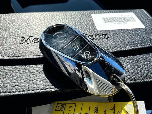 Certified 2024 Mercedes-Benz Maybach S 580 4MATIC image 15